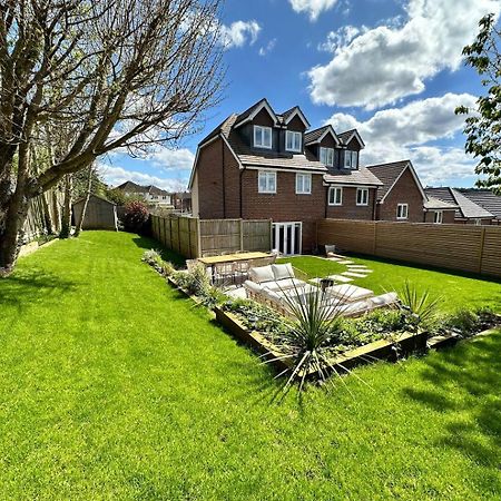 Pass The Keys Bright Modern - Lovely Garden Villa Chesham Exterior photo